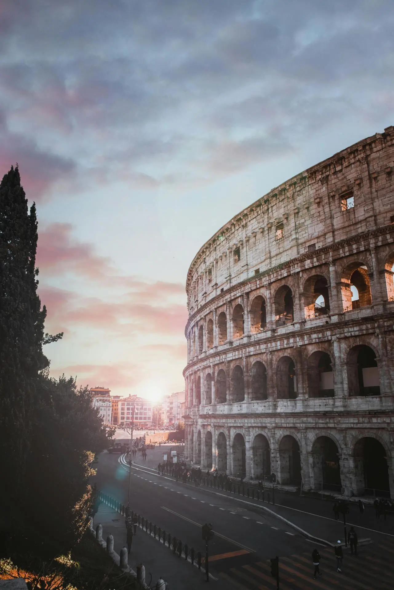 Luxury real estate available in Italy – Syrama Services