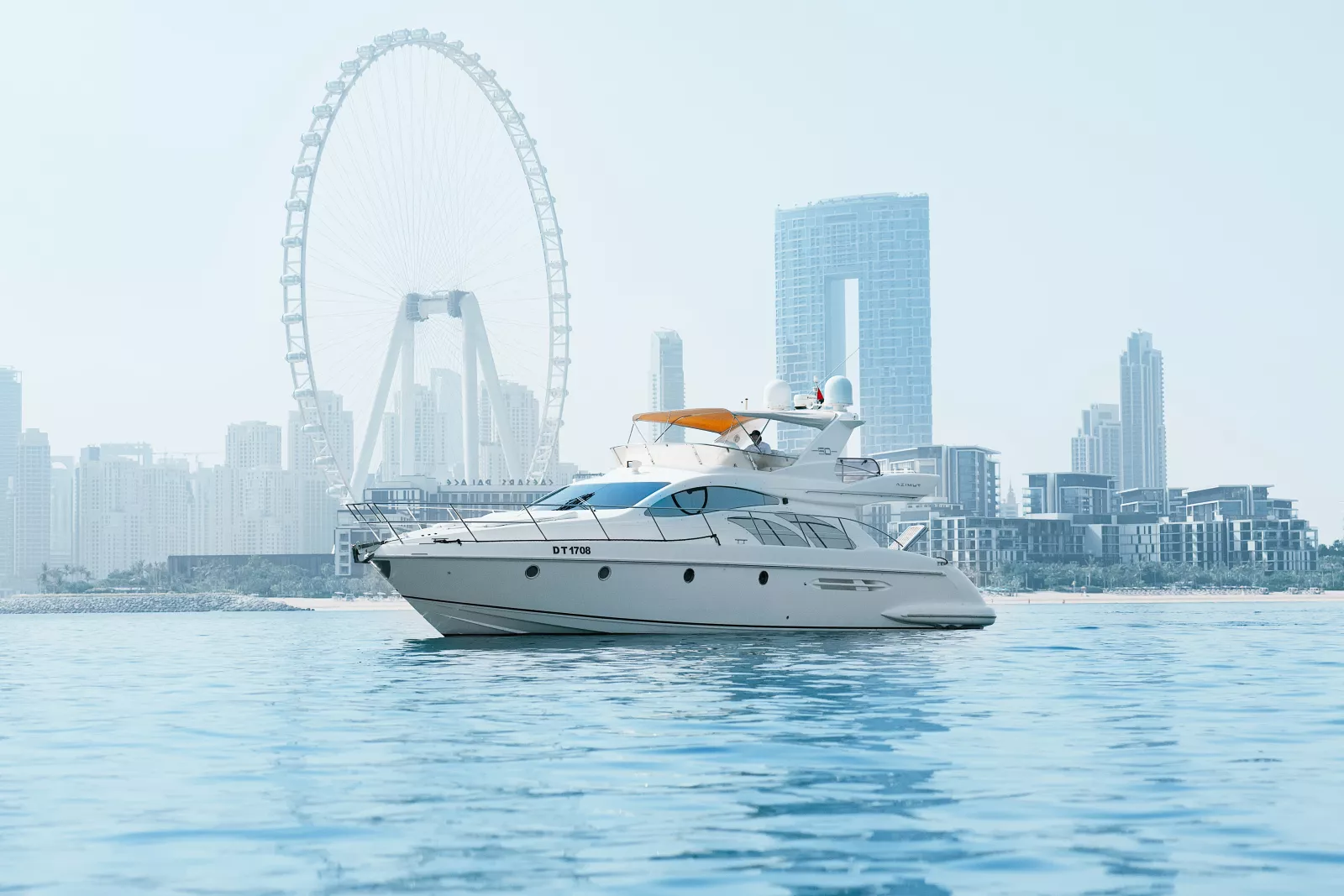 Grand Crew - Image n°1